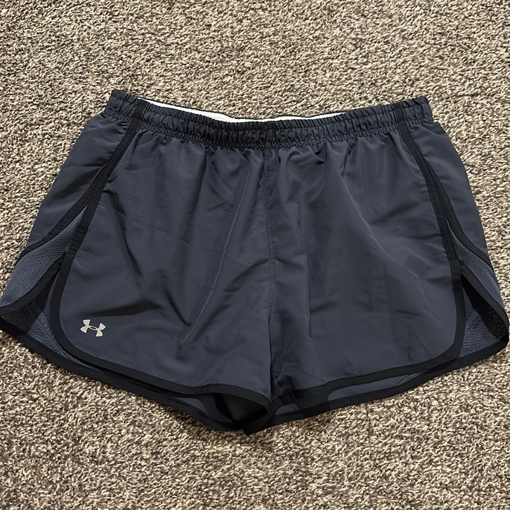 Under armour fitted gray athletic shorts